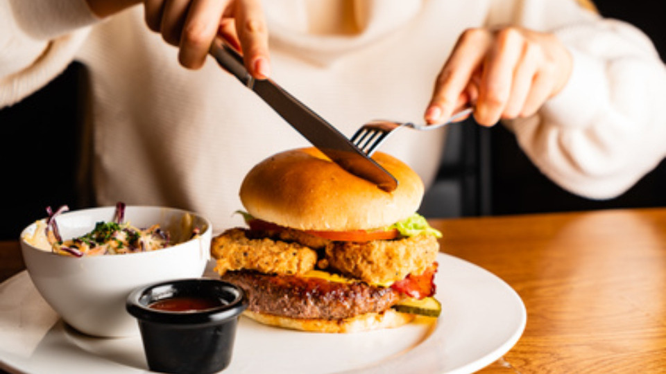 Genève: Restaurant & Brasserie avec bon CA, to sell