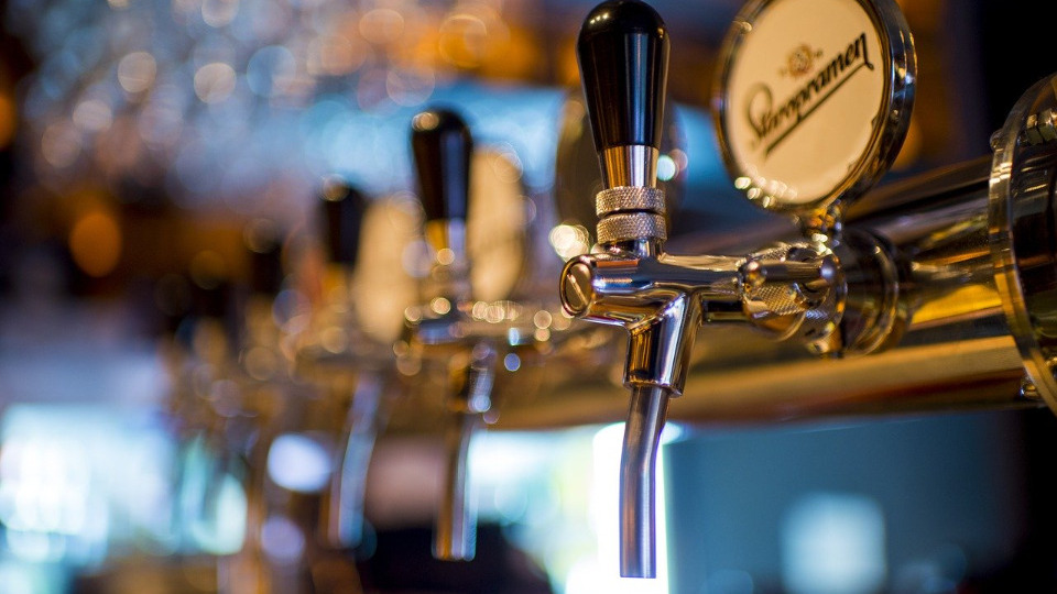 Genève: Bar spécialisé dans la bière à pression, to sell