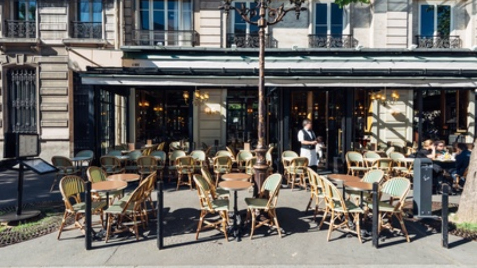 Genève: Restaurant avec grande capacité d'accueil, to sell