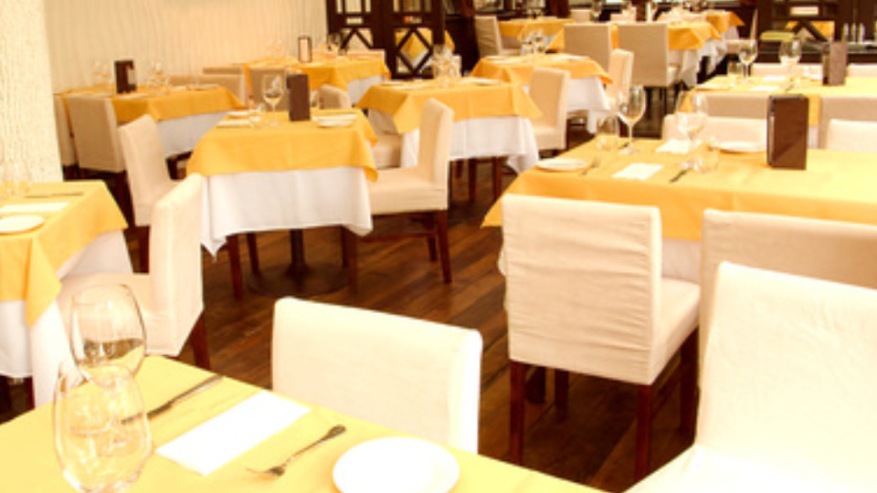 Genève: Restaurant et appartement 4.5 pces, to sell