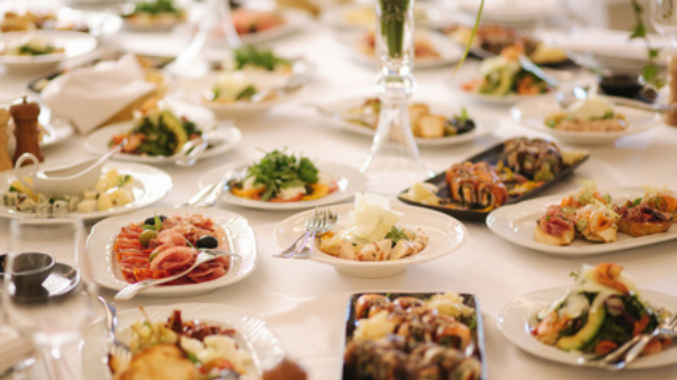 Genève: Restaurant et appartement à vendre, to sell